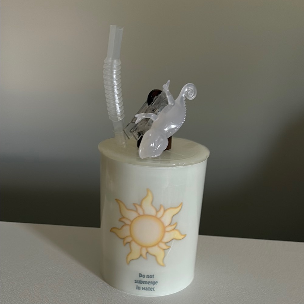 Disney Cruise Line Tangled Tumbler - Never Used - Picture 3 of 12
